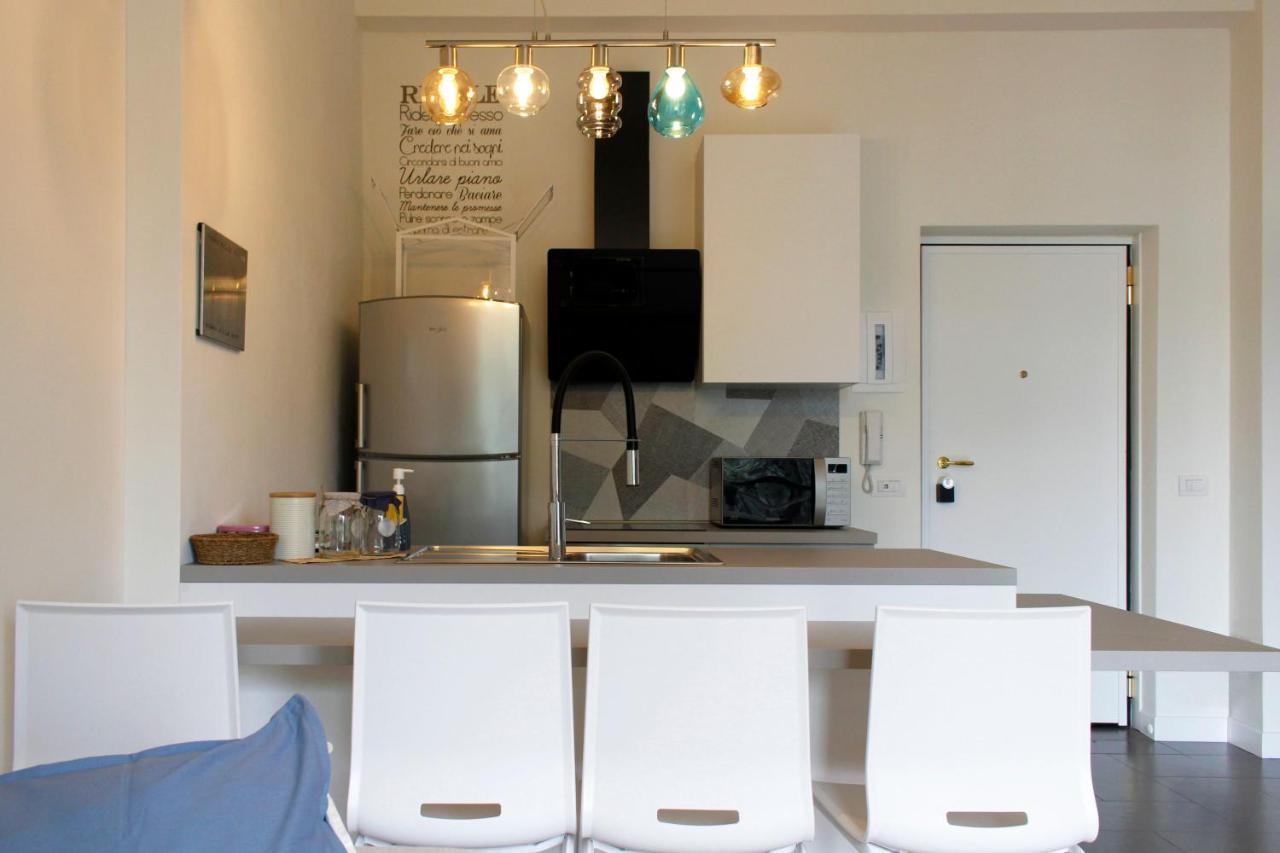 La Bella Milano-Les Nubles Sabotino Apartment ภายนอก รูปภาพ