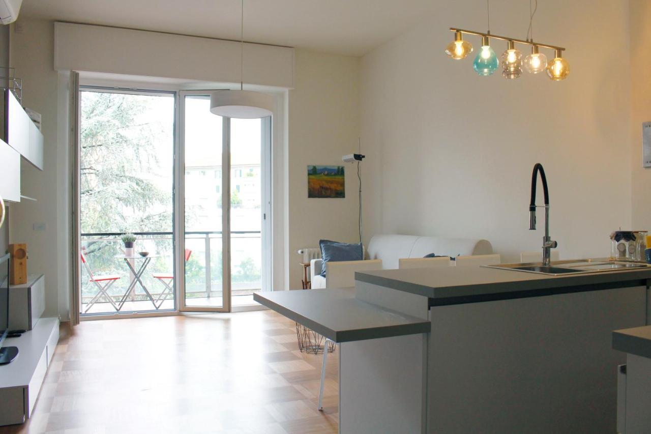 La Bella Milano-Les Nubles Sabotino Apartment ภายนอก รูปภาพ