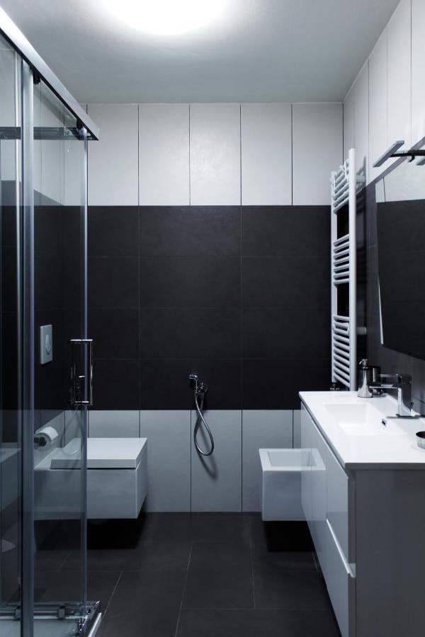 La Bella Milano-Les Nubles Sabotino Apartment ภายนอก รูปภาพ