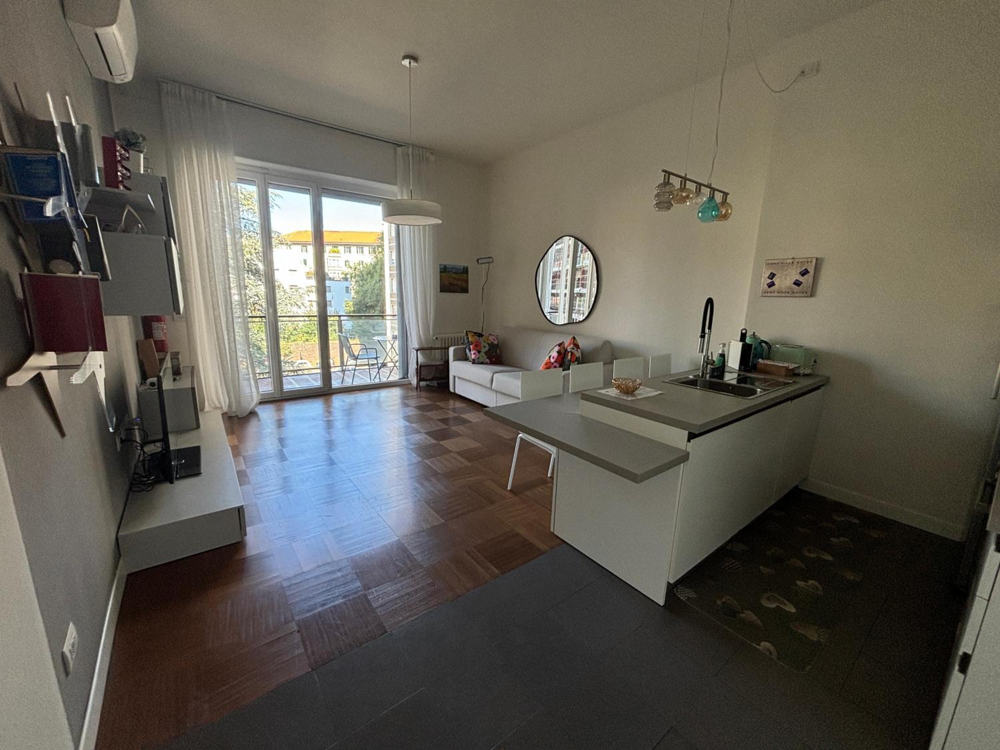 La Bella Milano-Les Nubles Sabotino Apartment ภายนอก รูปภาพ